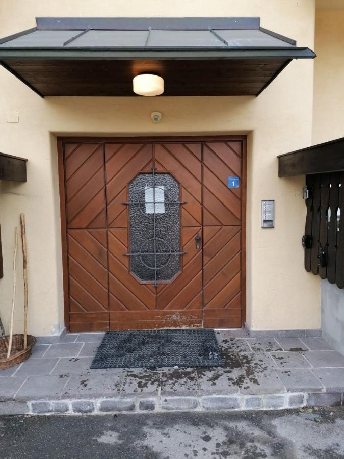 Appartement Charly Бад Клайнкирххайм Екстериор снимка